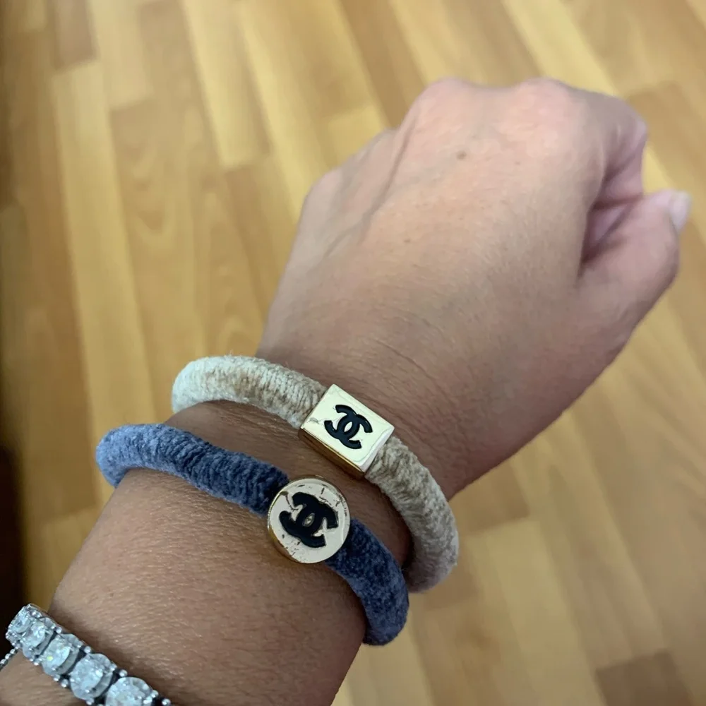 CHANEL Beige and Navy Velvet Bracelets with Gold Accents - Picture 1 of 5